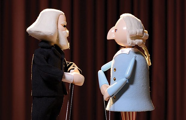 PR_KarlMarx-y-AdamSmith_01_buena