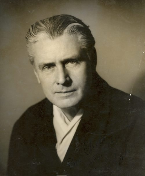 Salvador_Salazar_Arrue