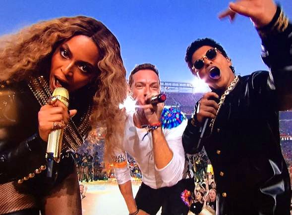 Beyonce, Chris Martin y Bruno Mars. (Foto: independent.co.uk)