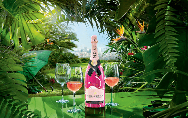 Moët Rosé Limited Edition with flamingos